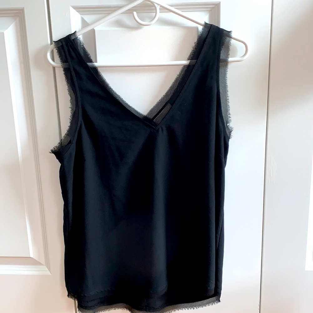 Chelsea 28 V Tank Top